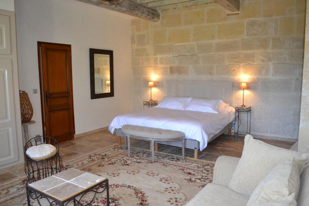 Mas Petit Prince Bed and Breakfast Arles Esterno foto